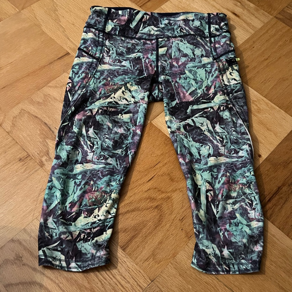 Lululemon Run Top Speed Crop Iridescent Multi